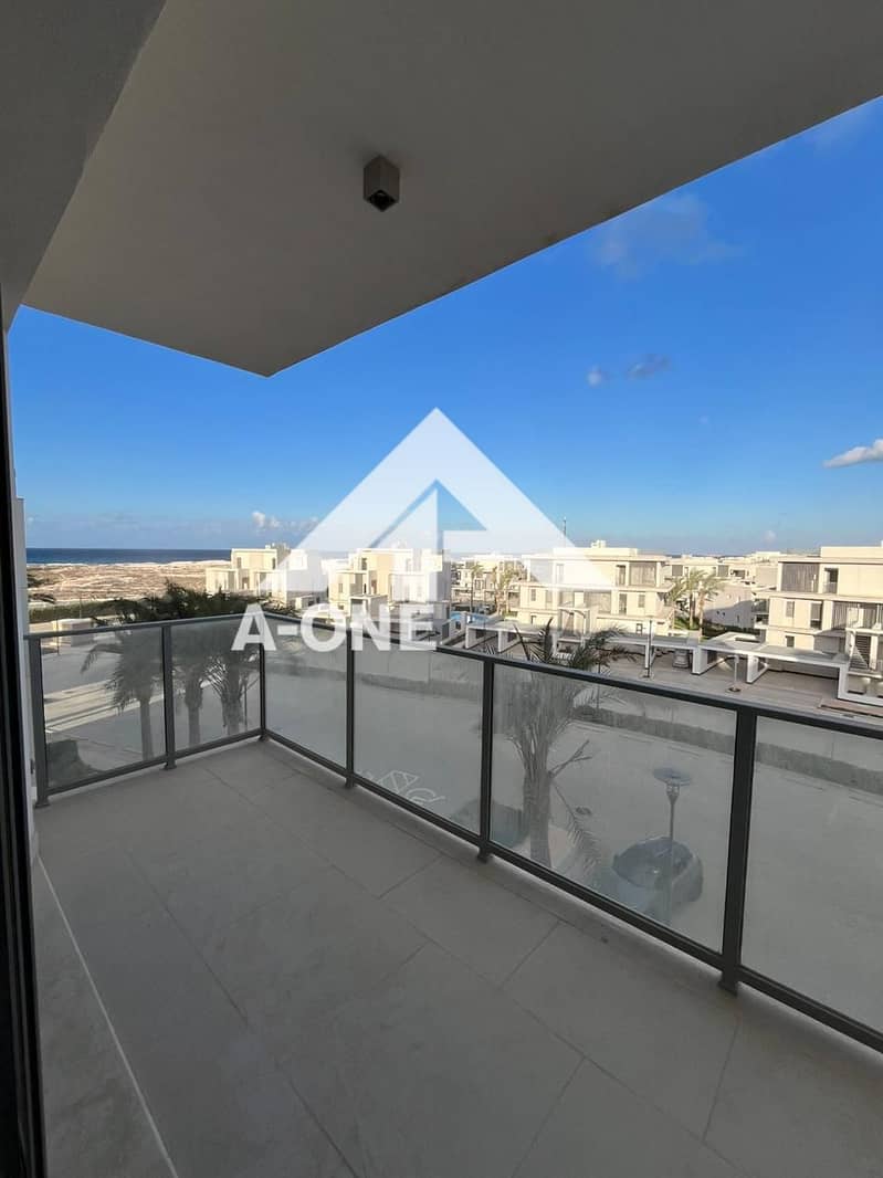 2 77150de7-8b20-44d7-91ff-b7189a24a484. jpg