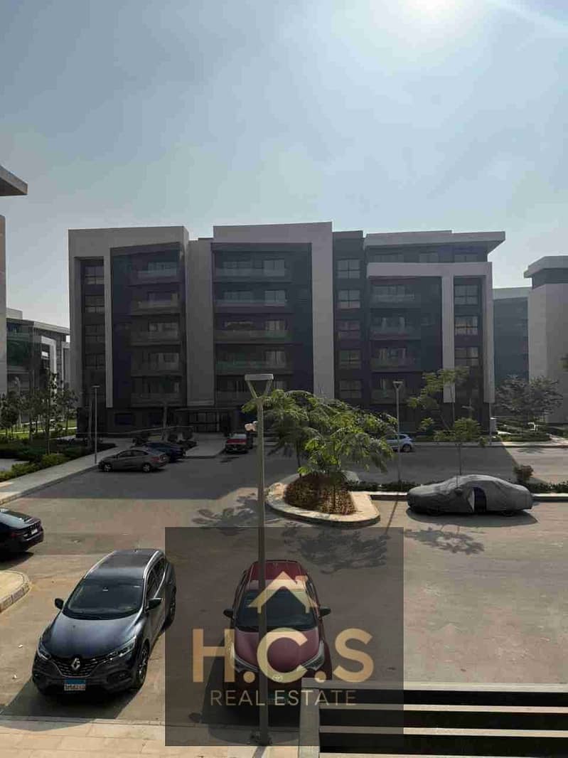 1000593302. jpg 1000593302. jpg