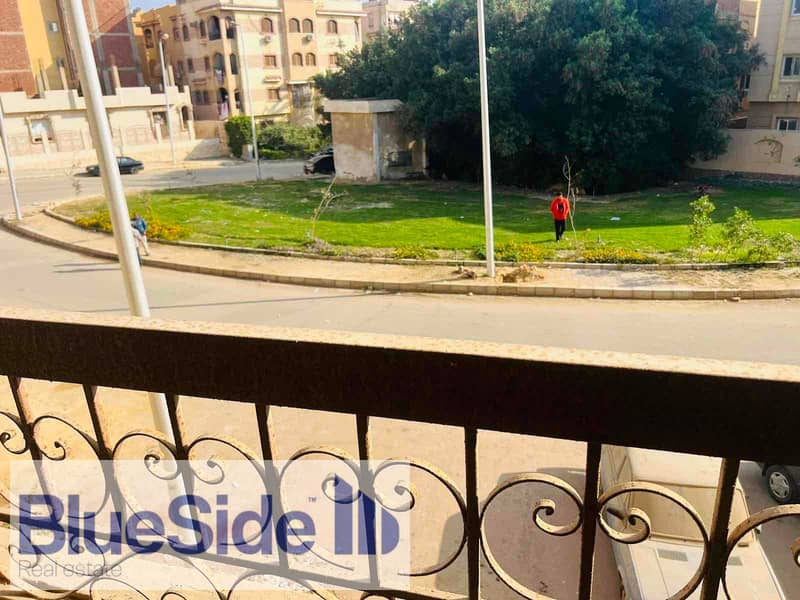 10 23f5b946-1042-49ba-ae58-947a49afa7e8. jpg