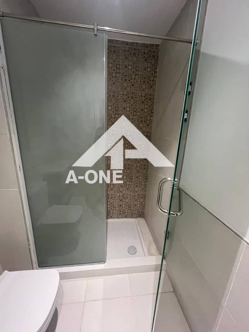 6 1e9fbe44-58ac-41ce-bddf-fda0ffae4490. jpg