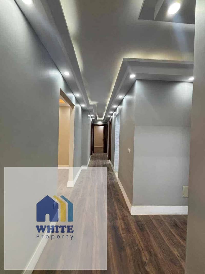 8 8b7072b1-92c2-4ca7-95a9-51aa612b51a6. jpg