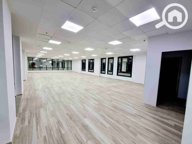 3 FB_IMG_1761167681100. jpg