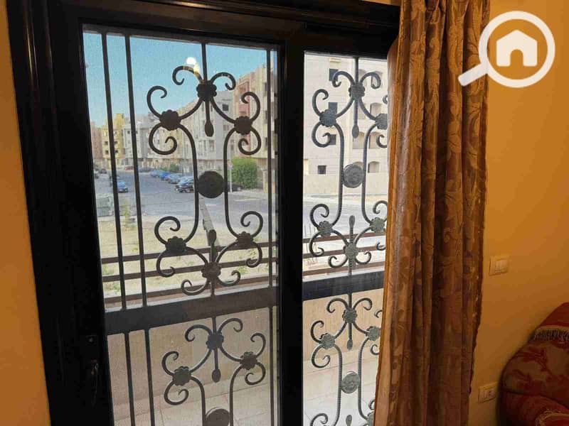 1000505155. jpg 1000505155. jpg