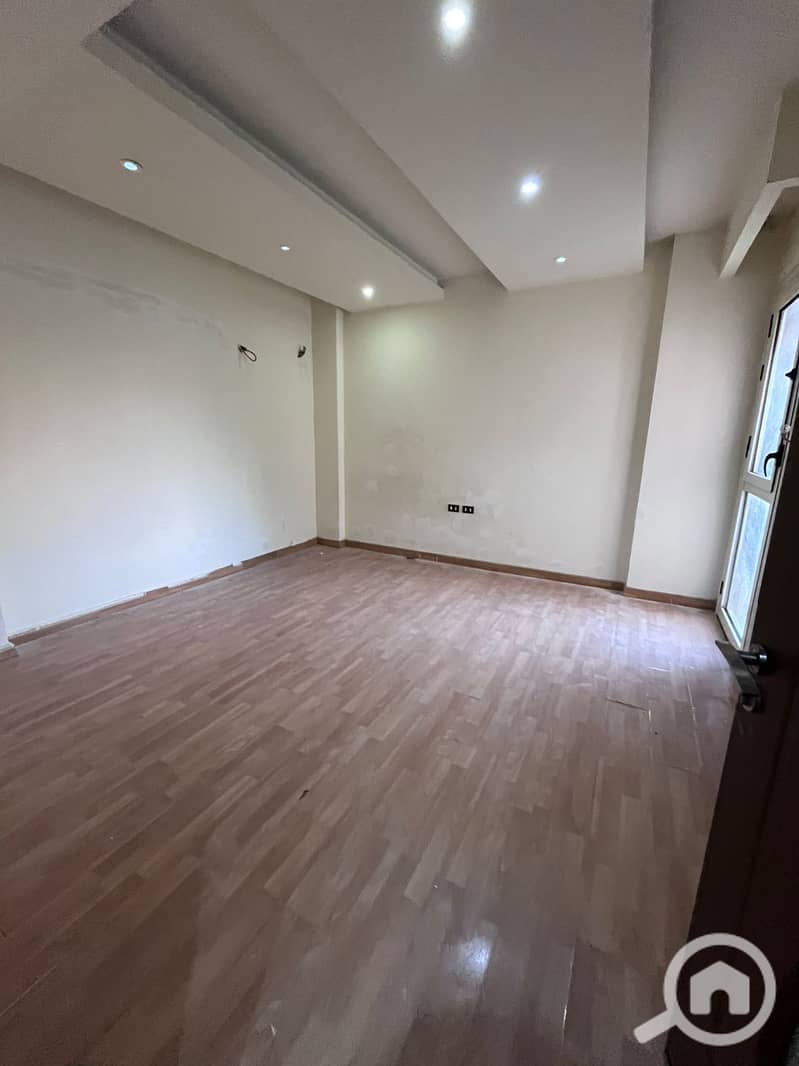 2 WhatsApp Image 2025-12-15 at 9.41. 49 PM(2). jpeg