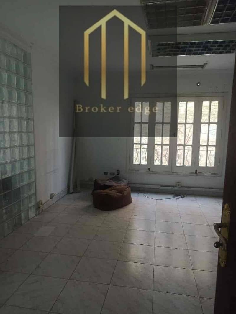 4 9dfaf991-90a9-4169-b3c0-784f92f9dfec. jpg