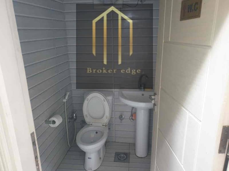 3 d4b969fc-5131-45a5-8106-b3aa479c9486. jpg