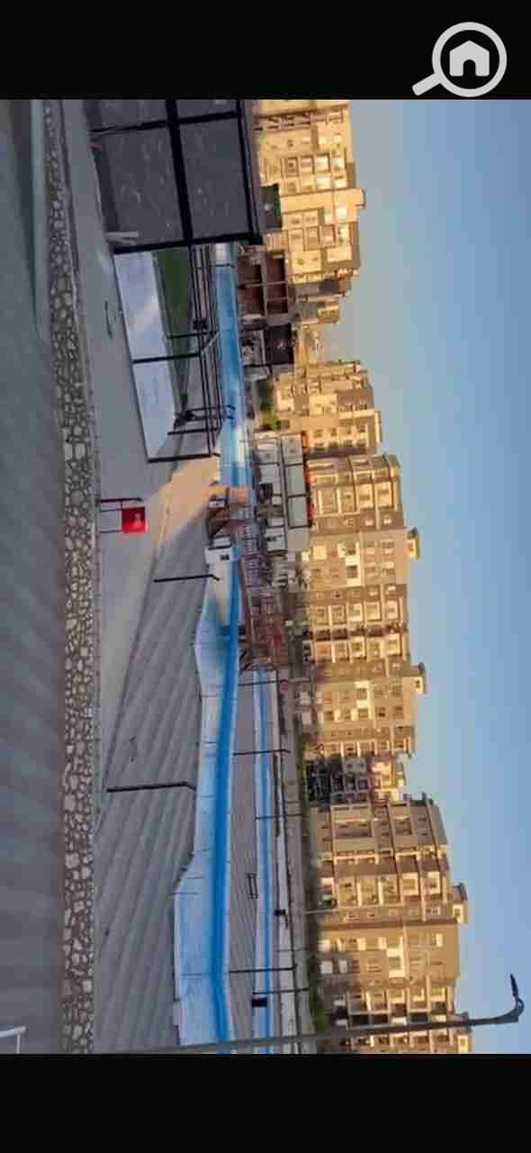 1000094827. jpg 1000094827. jpg