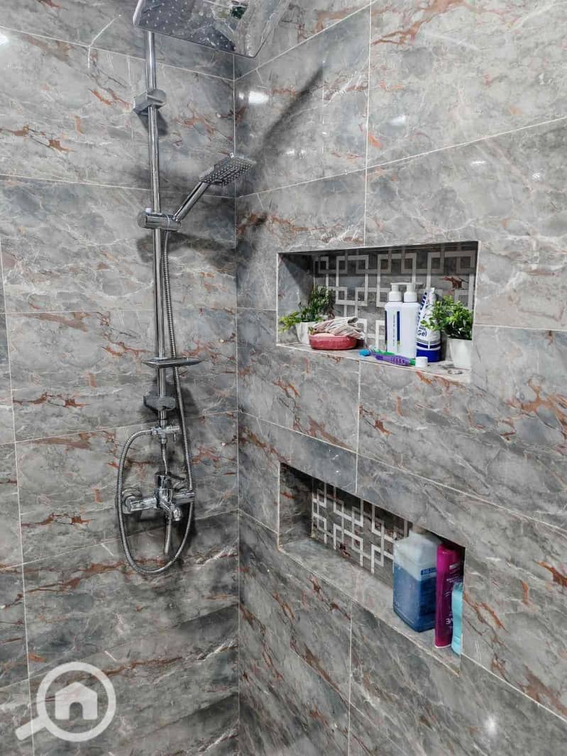 4 5ac2d253-7963-4cd8-a72c-eeeb2697f7a4. jpg