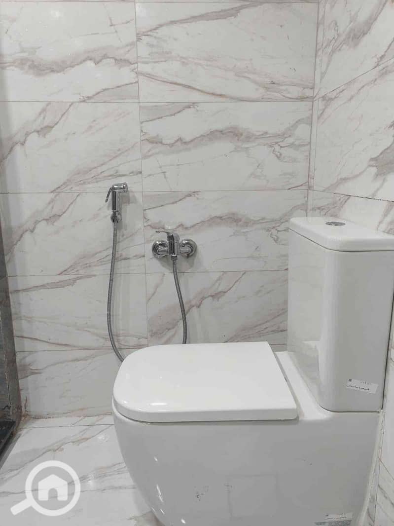 13 0da89654-37e6-4106-99e7-a6665faccf45. jpg