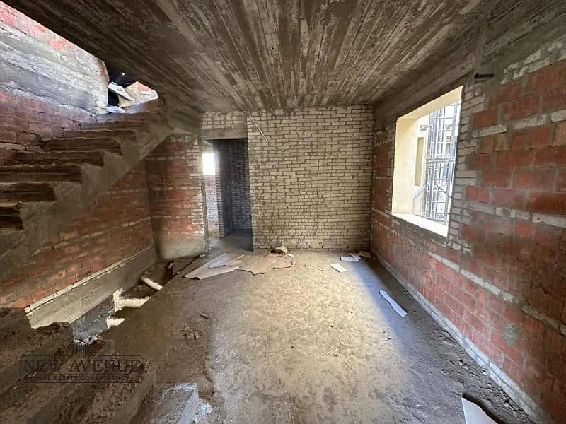 8 WhatsApp Image 2025-12-15 at 12.51. 22 PM. jpg