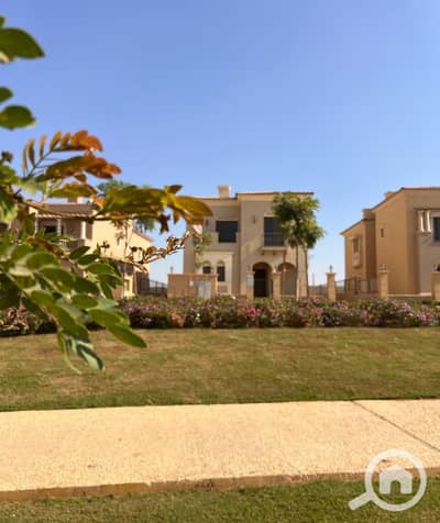 4 Bedroom Townhouse for Sale in New Cairo, Cairo - IMG-20251028-WA0199. jpg 4 Bedroom Townhouse for Sale in New Cairo, Cairo - IMG-20251028-WA0199. jpg