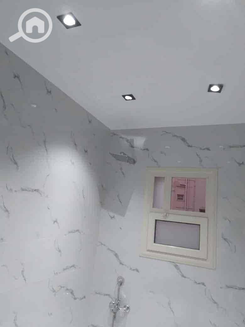 9 06afa9ea-cb2d-48cd-ae81-c38307d8c394. jpg