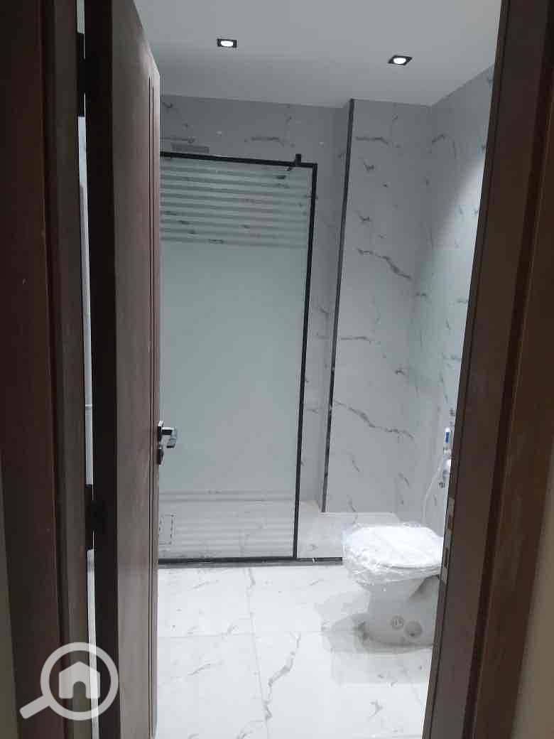 10 134dec0b-1e45-4fcc-ad5b-4834a261cc4f. jpg