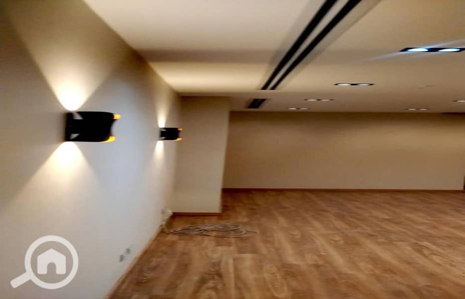 5 WhatsApp Image 2025-11-30 at 2.09. 50 PM (3). jpeg