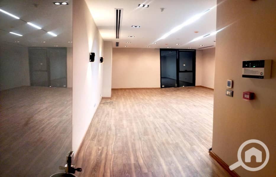 6 WhatsApp Image 2025-11-30 at 2.09. 50 PM. jpeg