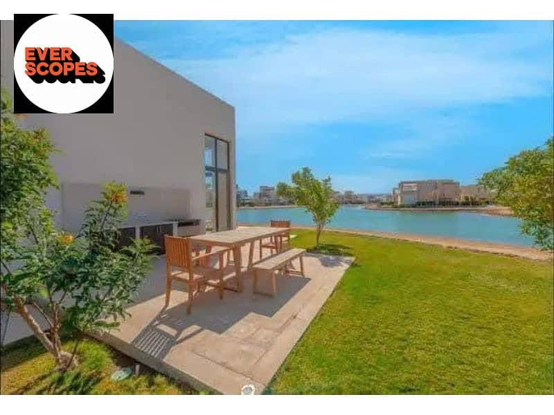 8 565707254_2233165467181856_2519270395671590630_n. jpg