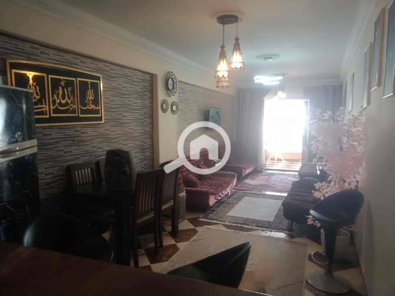 2 b3795a6e-e349-4777-84fa-610bb31ea2eb. jpg