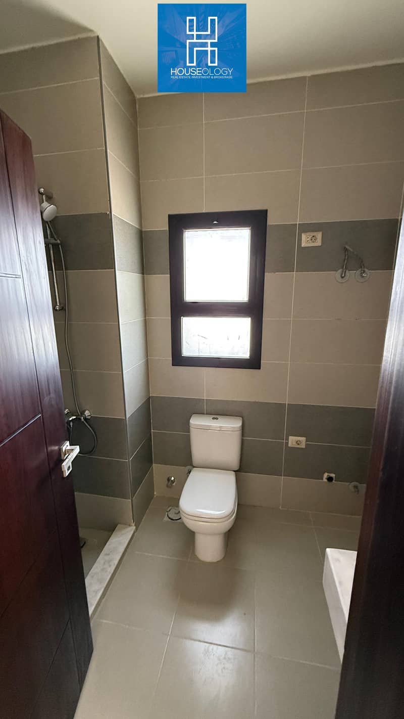 5 WhatsApp Image 2025-11-25 at 13.43. 53. jpeg