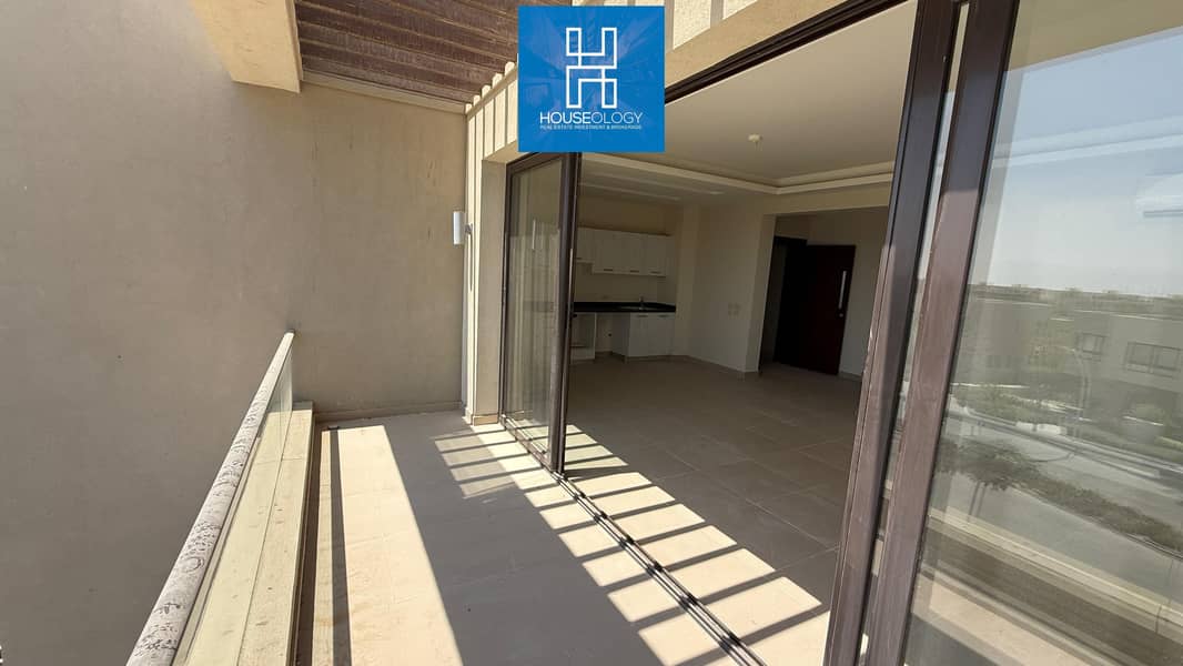 8 WhatsApp Image 2025-11-25 at 13.43. 54 (1). jpeg