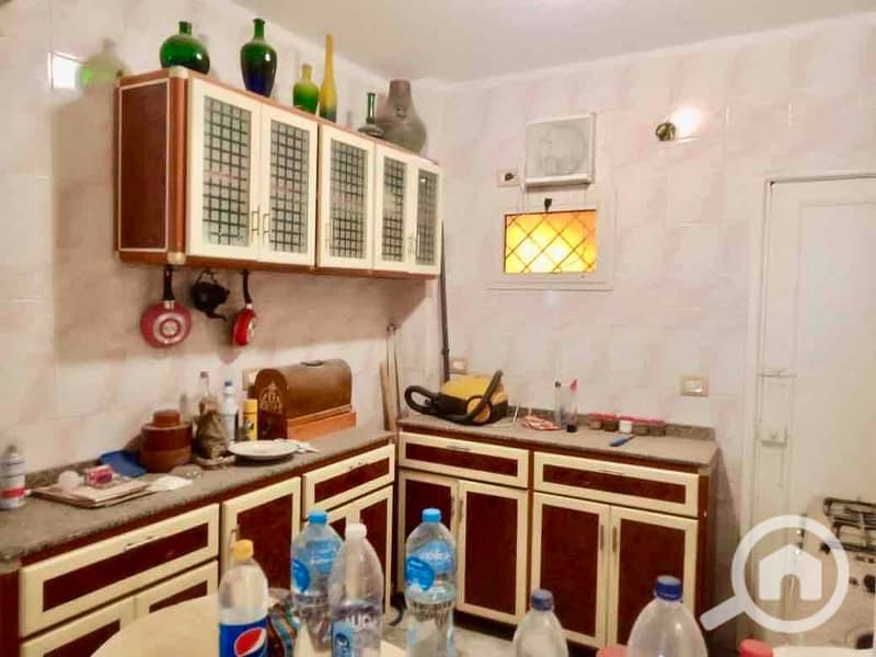 5 735b2221-4638-4f52-b2a1-8f77498e3468. jpg