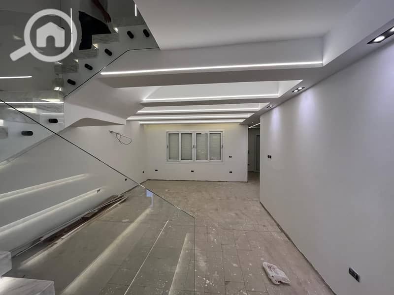 8 WhatsApp Image 2025-12-14 at 2.34. 15 PM (1). jpeg