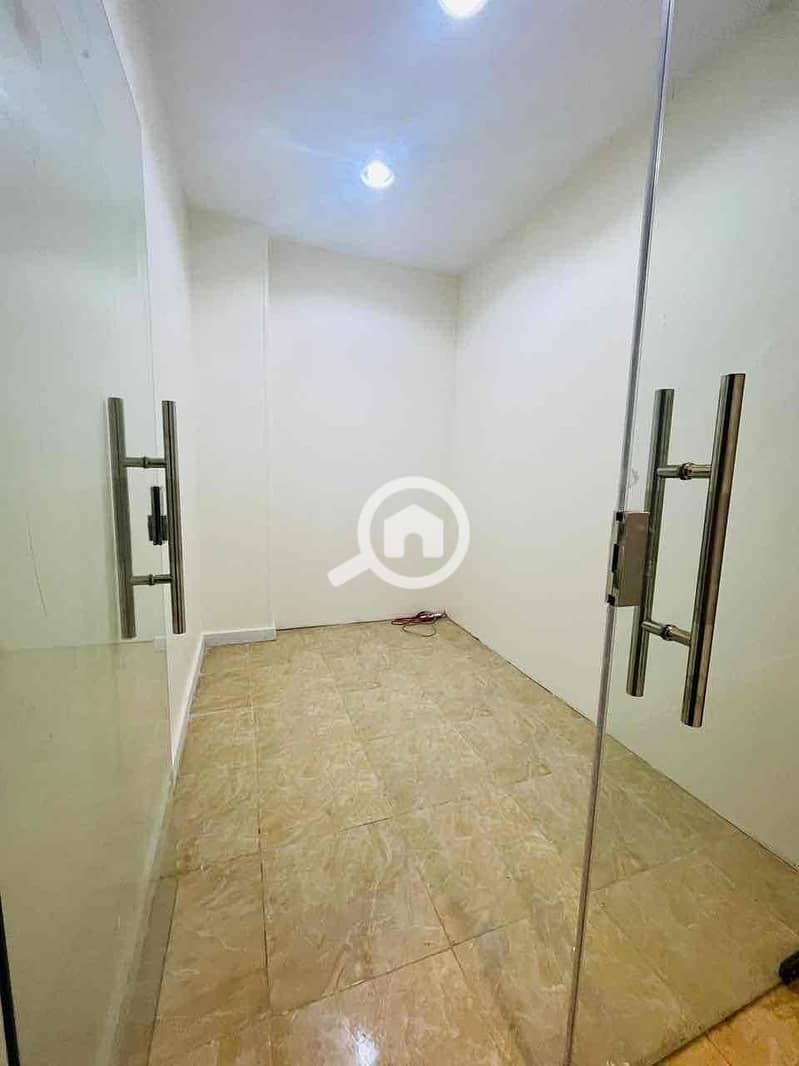 7 652d6a52-e767-4948-9f77-89dcfe70b6c1. jpg