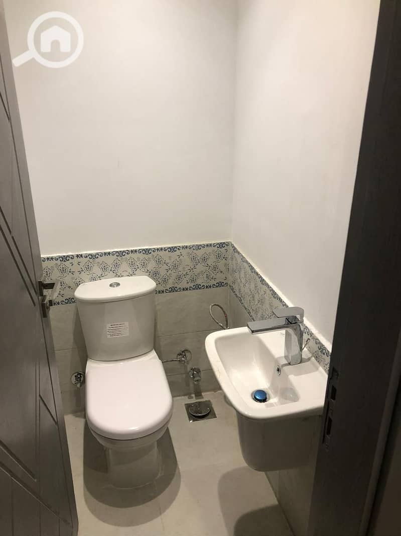 5 WhatsApp Image 2025-12-14 at 2.31. 31 PM (1). jpeg