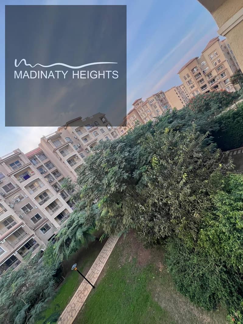 2 WhatsApp Image 2025-12-15 at 15.36. 35_dfb3e3e8. jpg