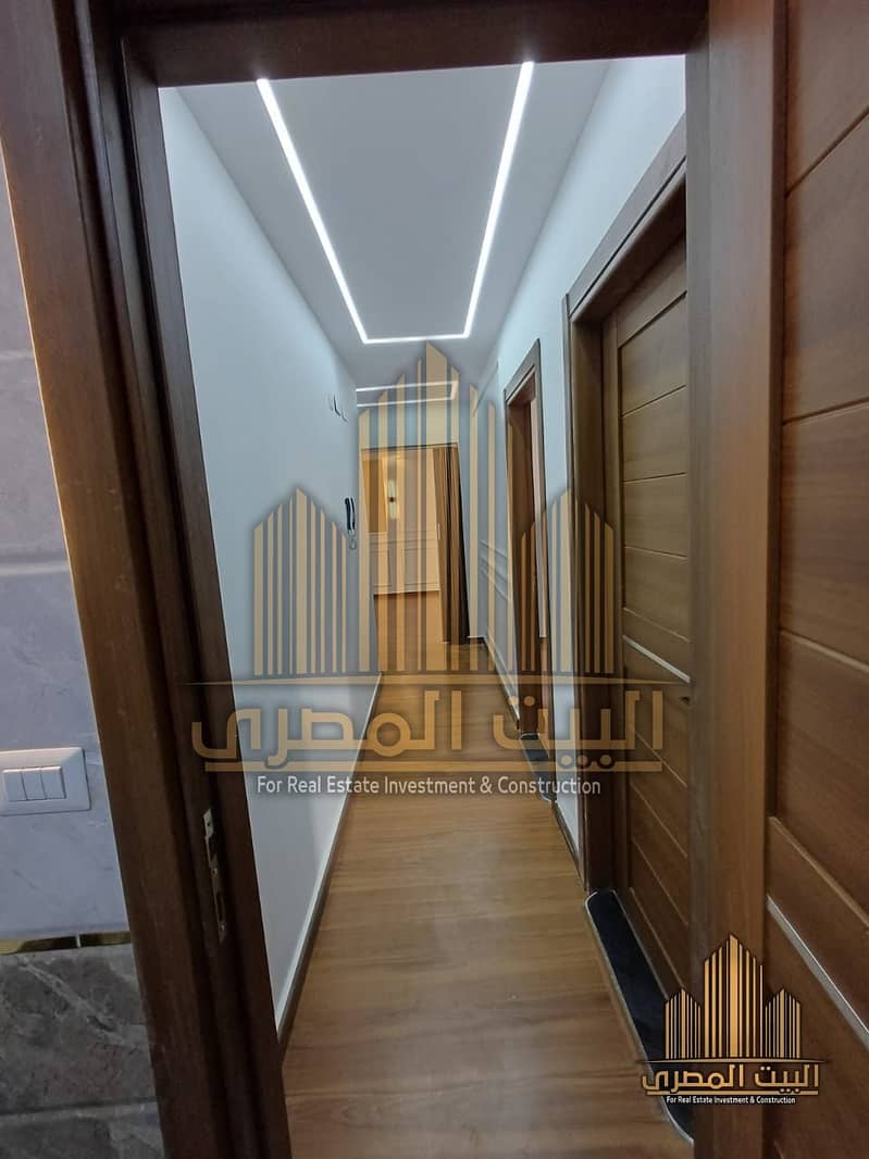 7 U374708 (20). jpeg