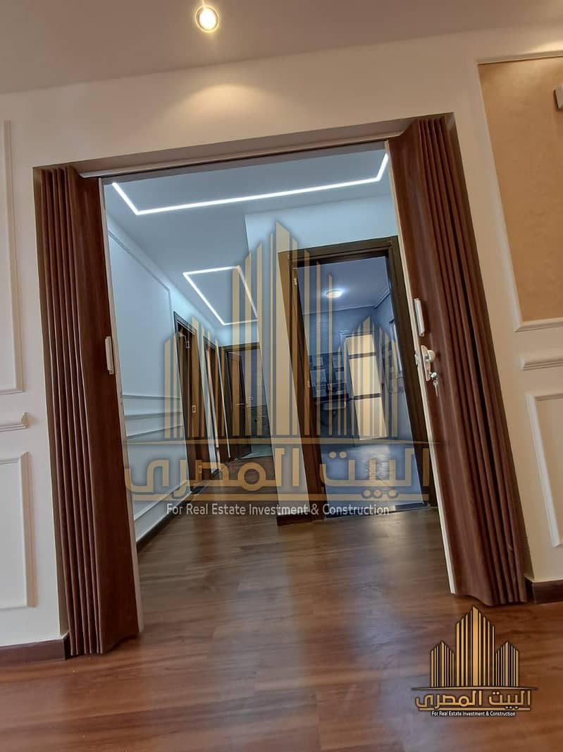 11 U374708 (6). jpeg