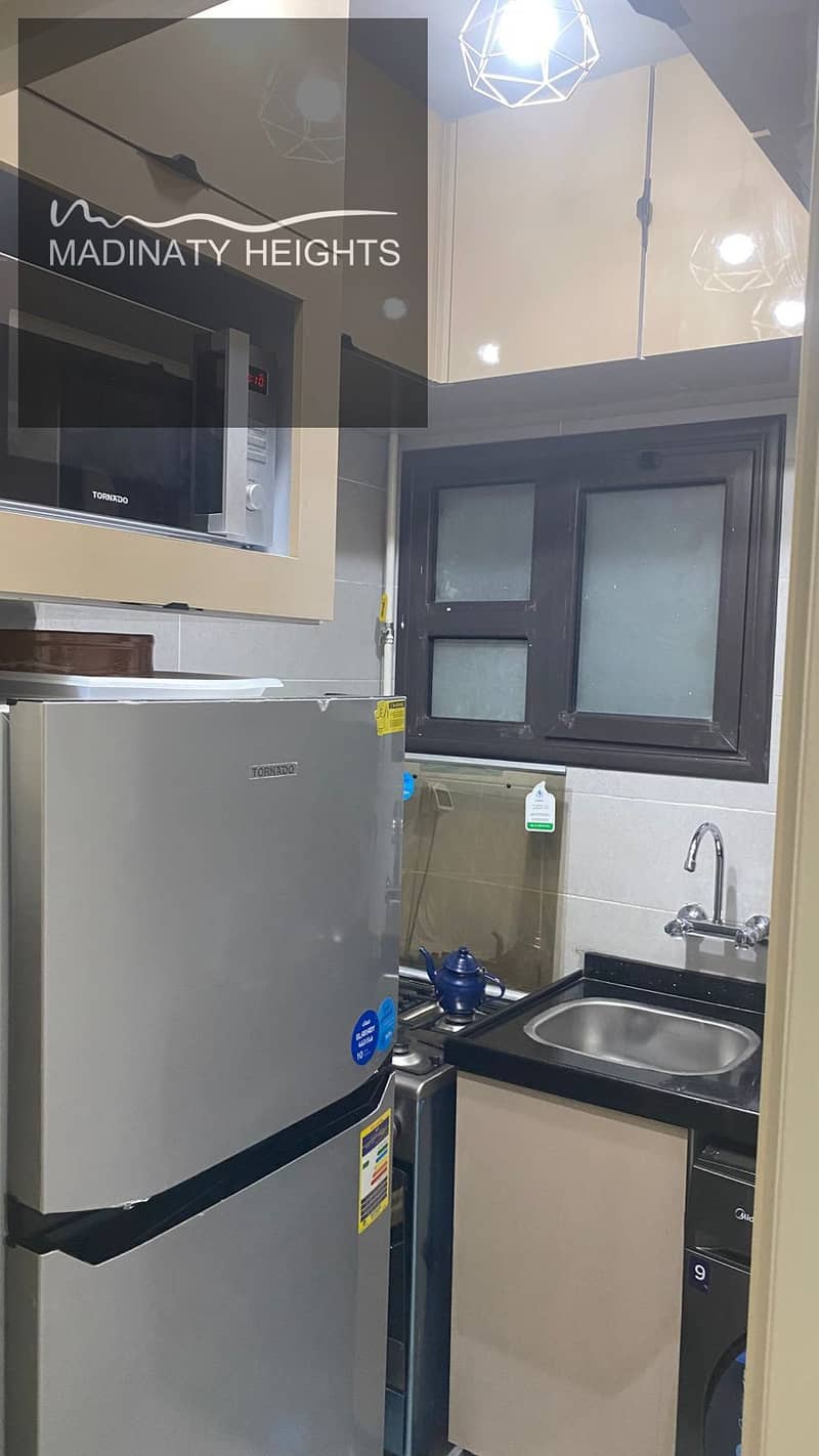 18 WhatsApp Image 2025-12-15 at 19.09. 06_b89b74aa. jpg