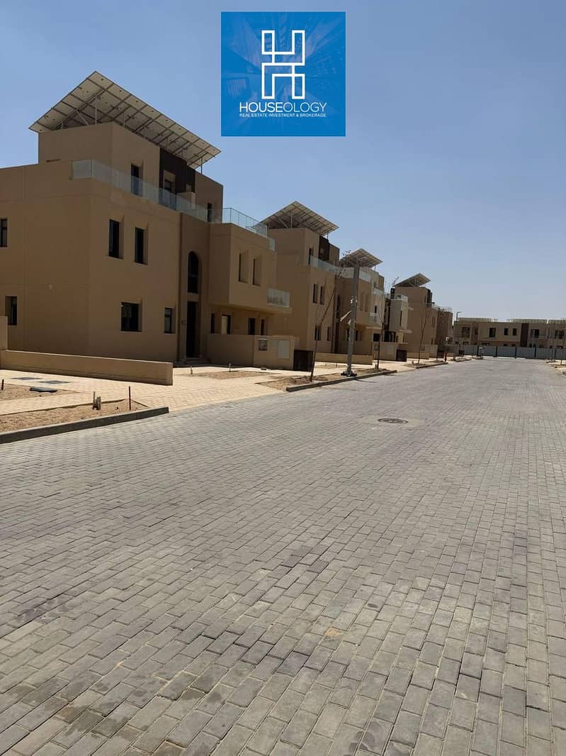 19 WhatsApp Image 2025-12-14 at 16.52. 19. jpeg