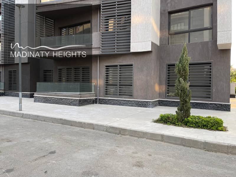 4 WhatsApp Image 2025-12-15 at 19.10. 46_d72da1a6. jpg