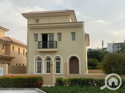 فیلا 5 غرف نوم للبيع في القاهرة الجديدة، القاهرة - WhatsApp Image 2025-12-15 at 11.22. 58 PM. jpeg