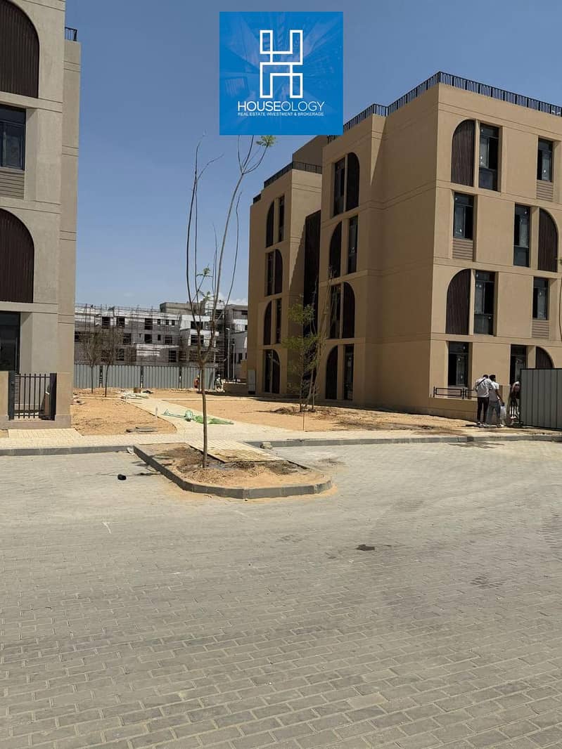 15 WhatsApp Image 2025-12-14 at 16.52. 18 (1). jpeg