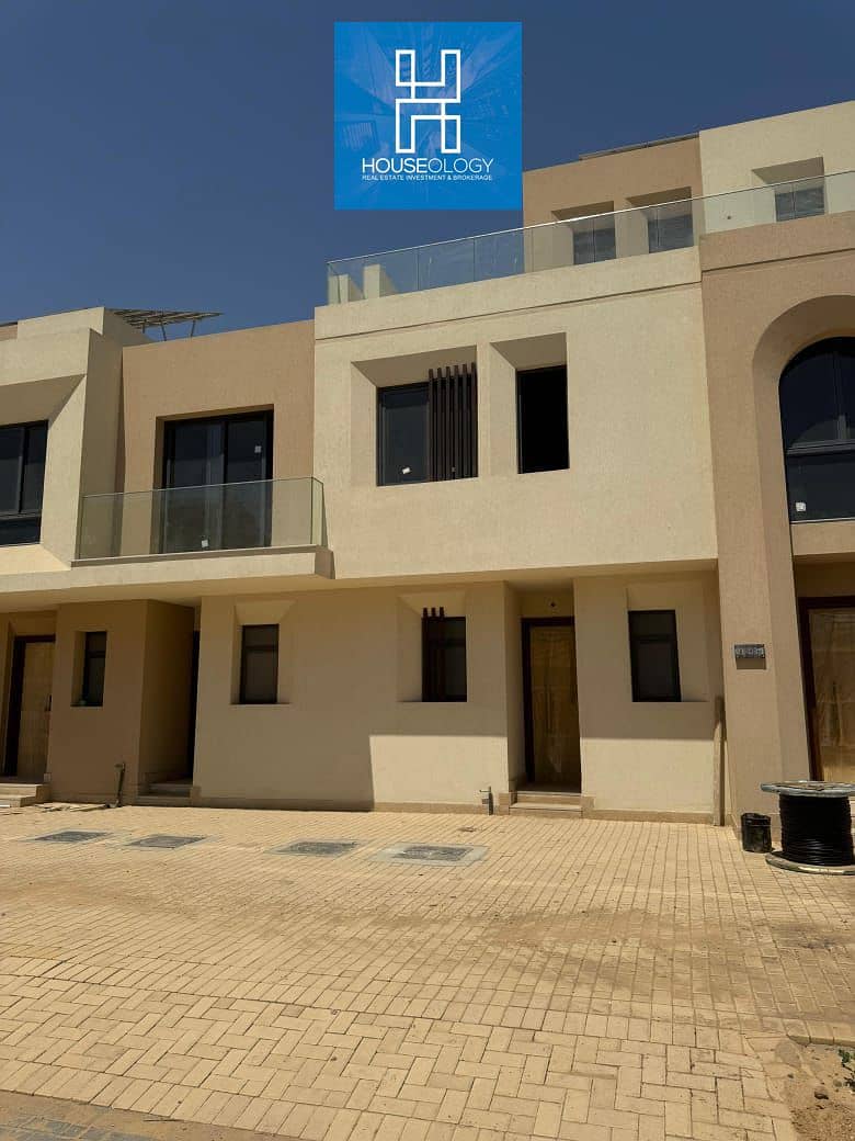 17 WhatsApp Image 2025-12-14 at 16.52. 15 (1). jpeg