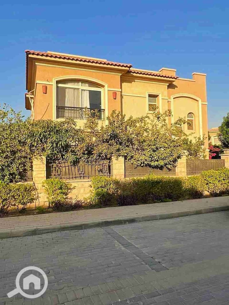 1000628062. jpg 1000628062. jpg