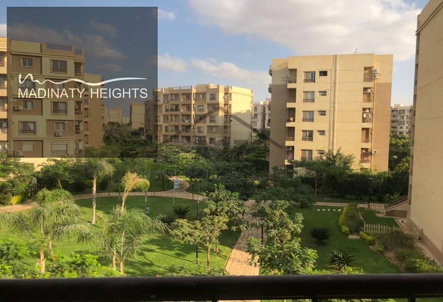 7 8404225-4bd96o. jpg