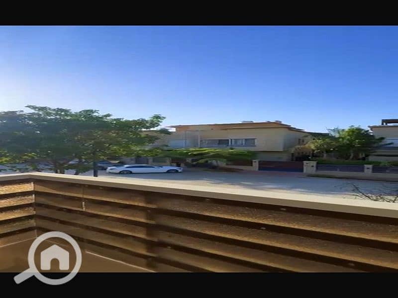 13 5f21392f-c49d-409b-a7d0-2027a4c895a8. jpg