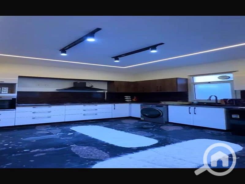 14 60636034-620b-433a-b161-92515c8ad298. jpg