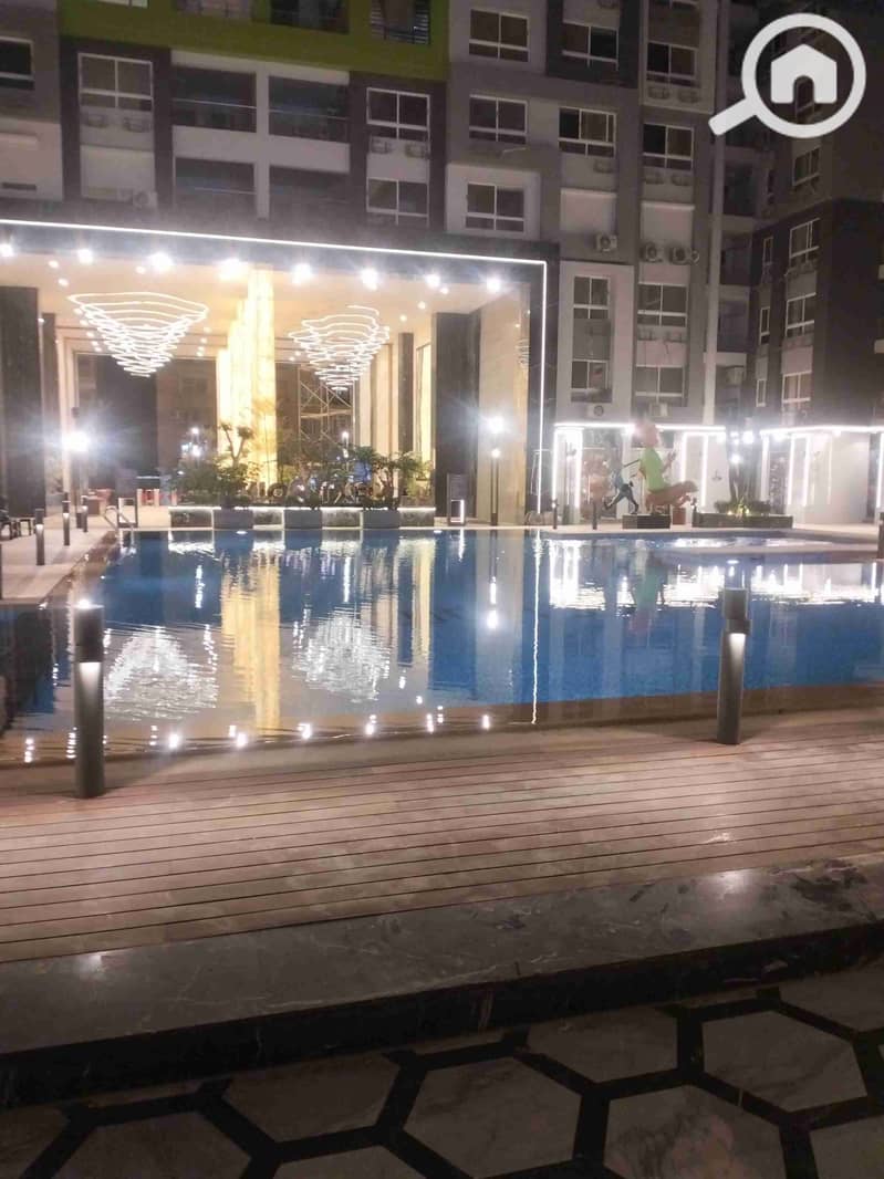 1000318454. jpg 1000318454. jpg