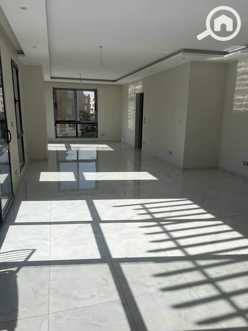 2 68ae1bd8-5783-4a68-88dc-03cf63c4ab74. jpeg