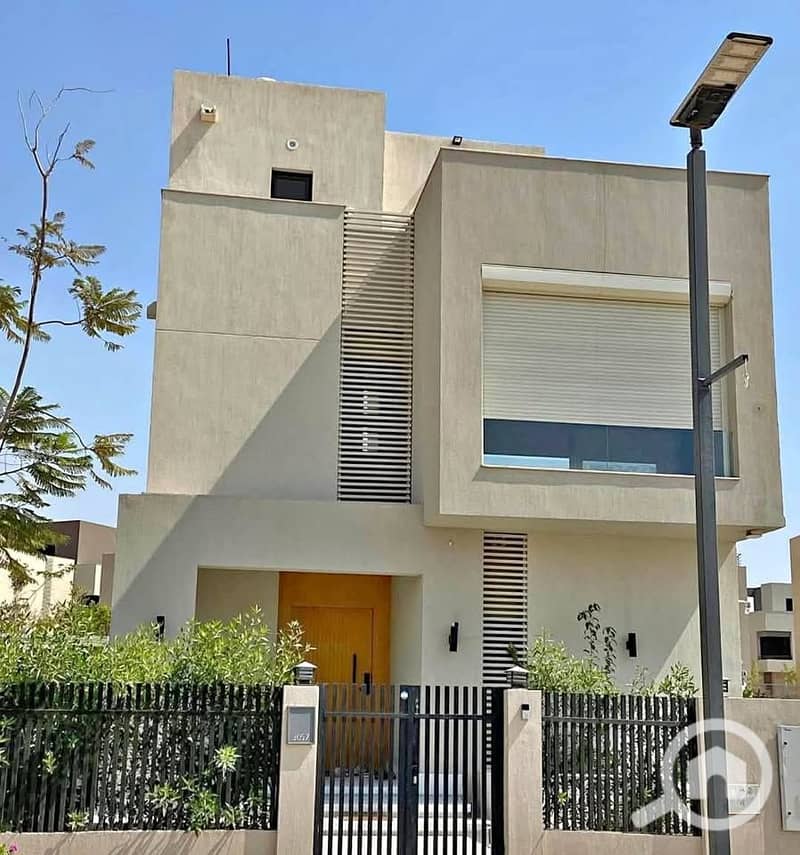 13 536761002_1588626642522099_915836923903664719_n. jpg