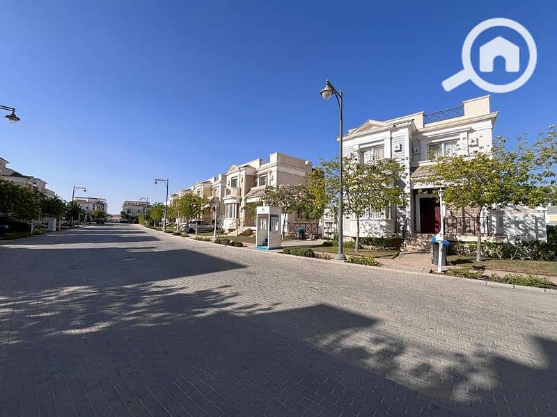 2 ddb4645f-5661-483c-9f31-35591ad170e7. jpg