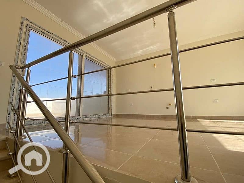 9 1a8662b0-1367-4748-95da-9958946a406a. jpg