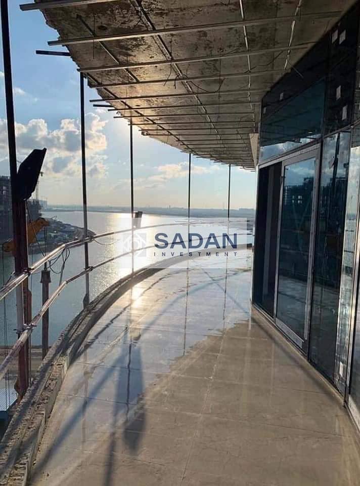 2 04ede365-b309-447e-b0a3-3e9ccbcf1063. jpeg