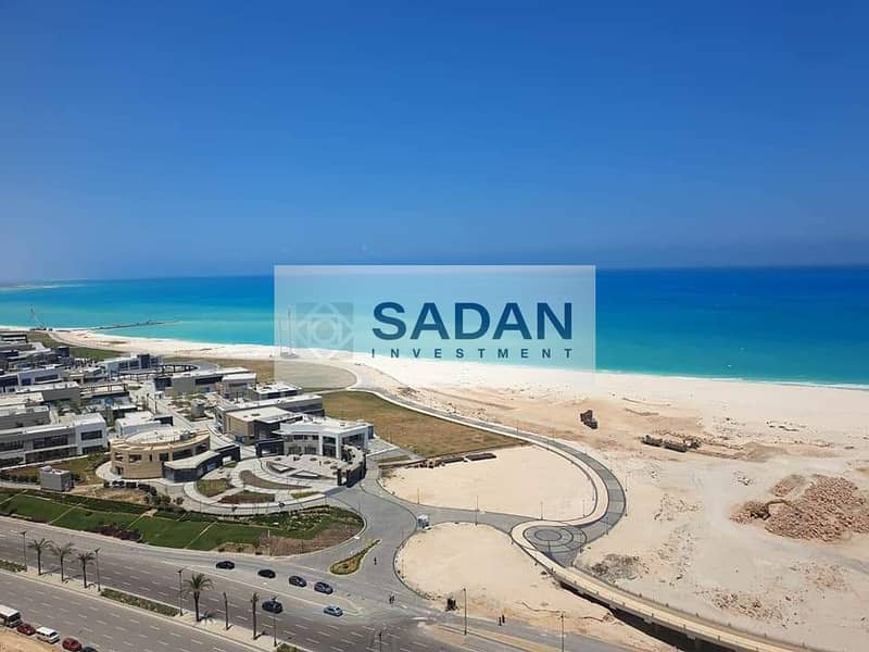 8 2941b5b5-9207-4a4f-8048-ea87c3371a0b. jpeg