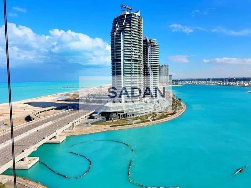 11 c8b85dce-2308-4fc6-95f1-1d714cd6c0b3. jpeg