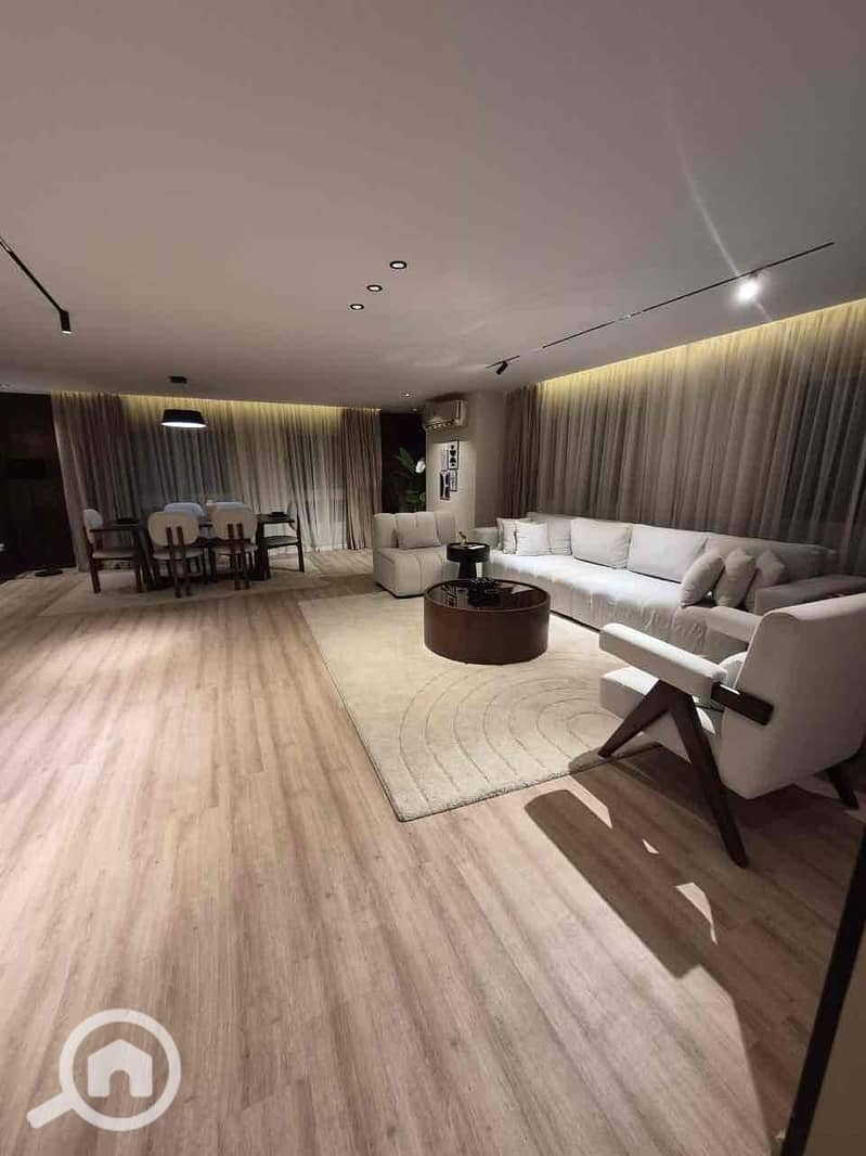 9887758c-b1d9-4599-8075-addcef9c8165. jpg 9887758c-b1d9-4599-8075-addcef9c8165. jpg