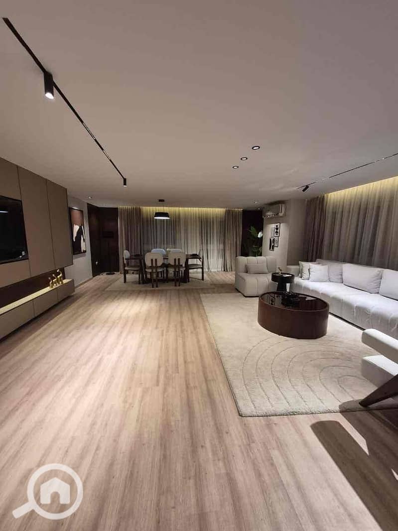 11 26c80d32-08d4-4c16-bb69-11671596695a. jpg